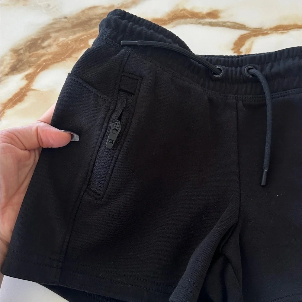 GAP comfortable black